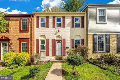 15 E Darby Ct, Gaithersburg, MD 20878