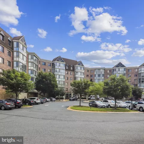 2901 S Leisure World Blvd #336, Silver Spring, MD 20906