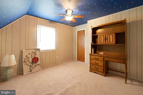 Bedroom - 2608 Urbana Dr, Silver Spring, MD 20906 photo 2 of 5