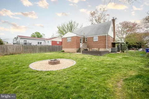 Exterior - 3904 Gannon Rd, Silver Spring, MD 20902 photo 4 of 7