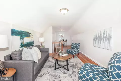 Living - 3904 Gannon Rd, Silver Spring, MD 20902 photo 7 of 11