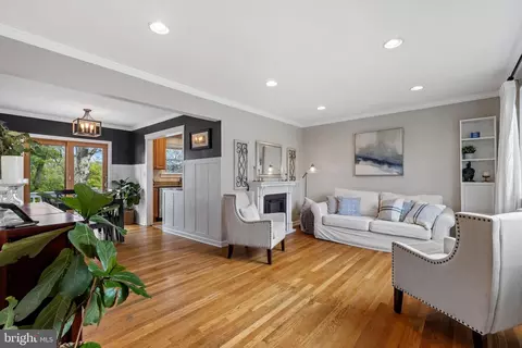 Living - 3611 Janet Rd, Silver Spring, MD 20906 photo 3 of 5