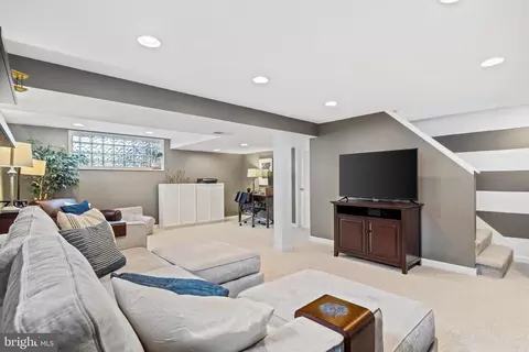 Living - 3611 Janet Rd, Silver Spring, MD 20906 photo 4 of 5