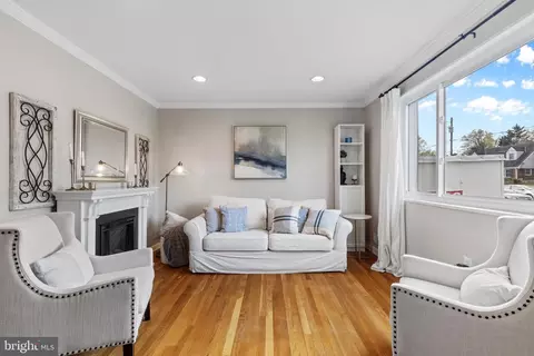 Living - 3611 Janet Rd, Silver Spring, MD 20906 photo 2 of 5