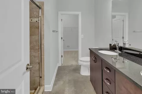Bath - 9802 Fields Rd, Gaithersburg, MD 20878 photo 6 of 7