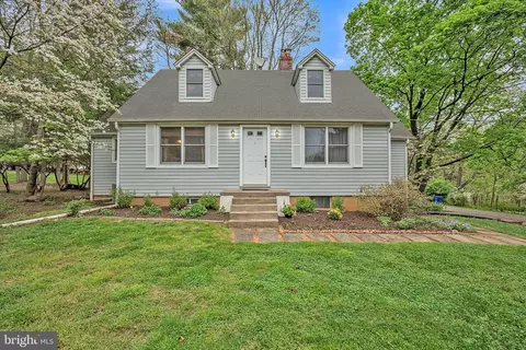 2206 Briggs Chaney Rd, Silver Spring, MD 20905