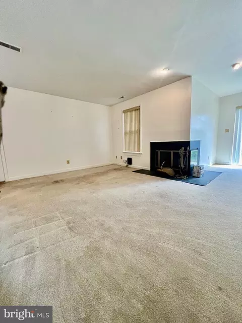 Living - 2813 Strauss Ter, Silver Spring, MD 20904 photo 3 of 4