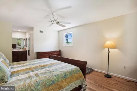 Bedroom - 15405 Tindlay St, Silver Spring, MD 20905 photo 4 of 13