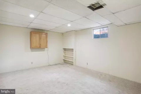 Living - 15405 Tindlay St, Silver Spring, MD 20905 photo 11 of 11