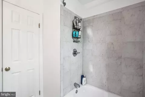 Bath - 15405 Tindlay St, Silver Spring, MD 20905 photo 9 of 9