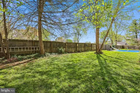 Exterior - 15405 Tindlay St, Silver Spring, MD 20905 photo 8 of 18