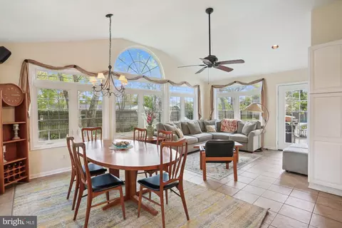 Dining - 15405 Tindlay St, Silver Spring, MD 20905 photo 1 of 3