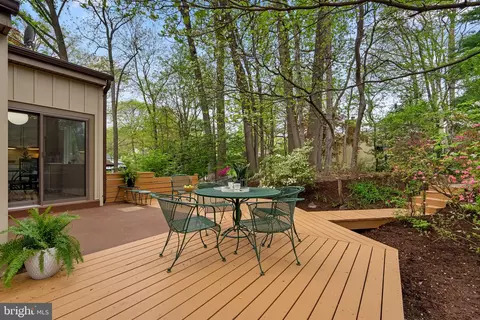 Exterior - 1700 Kiva Rd, Silver Spring, MD 20905 photo 6 of 20
