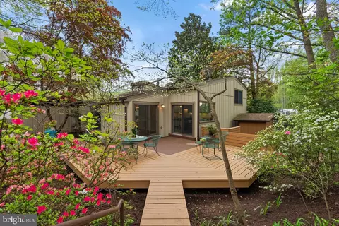 Exterior - 1700 Kiva Rd, Silver Spring, MD 20905 photo 8 of 20