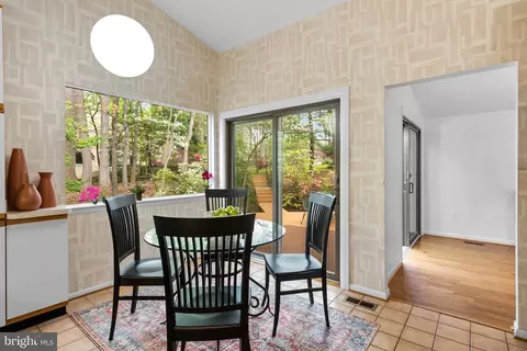 Exterior - 1700 Kiva Rd, Silver Spring, MD 20905 photo 4 of 20