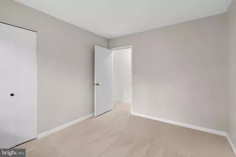 Bedroom - 1700 Kiva Rd, Silver Spring, MD 20905 photo 3 of 6