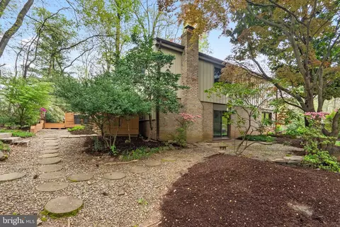 Exterior - 1700 Kiva Rd, Silver Spring, MD 20905 photo 16 of 20