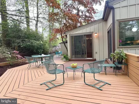 Exterior - 1700 Kiva Rd, Silver Spring, MD 20905 photo 10 of 20