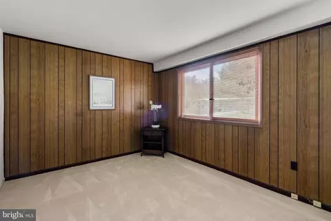 Bedroom - 1700 Kiva Rd, Silver Spring, MD 20905 photo 5 of 6