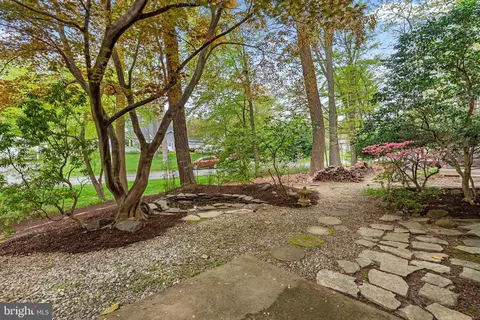 Exterior - 1700 Kiva Rd, Silver Spring, MD 20905 photo 12 of 20