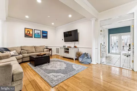 Living - 2101 Chippewa Pl, Silver Spring, MD 20906 photo 1 of 8