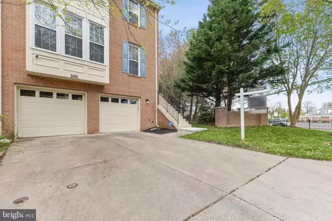 Exterior - 2101 Chippewa Pl, Silver Spring, MD 20906 photo 2 of 6