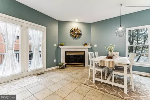 Dining - 2101 Chippewa Pl, Silver Spring, MD 20906 photo 1 of 2