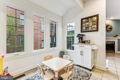 Dining - 2101 Chippewa Pl, Silver Spring, MD 20906 photo 2 of 2