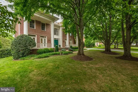 9317 Crimson Leaf Ter, Potomac, MD 20854