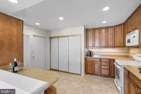 3401 Saint Leonards Ct #109-C, Silver Spring, MD 20906 photo 27