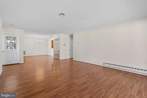 3401 Saint Leonards Ct #109-C, Silver Spring, MD 20906 photo 9