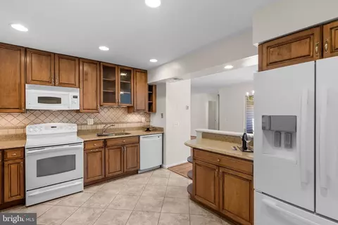 3401 Saint Leonards Ct #109-C, Silver Spring, MD 20906 photo 25