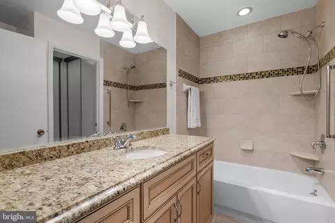 3401 Saint Leonards Ct #109-C, Silver Spring, MD 20906 photo 16