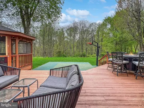 Exterior - 18210 Wickham Rd, Olney, MD 20832 photo 18 of 23