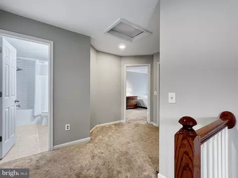 Entry Way - 18210 Wickham Rd, Olney, MD 20832 photo 5 of 6