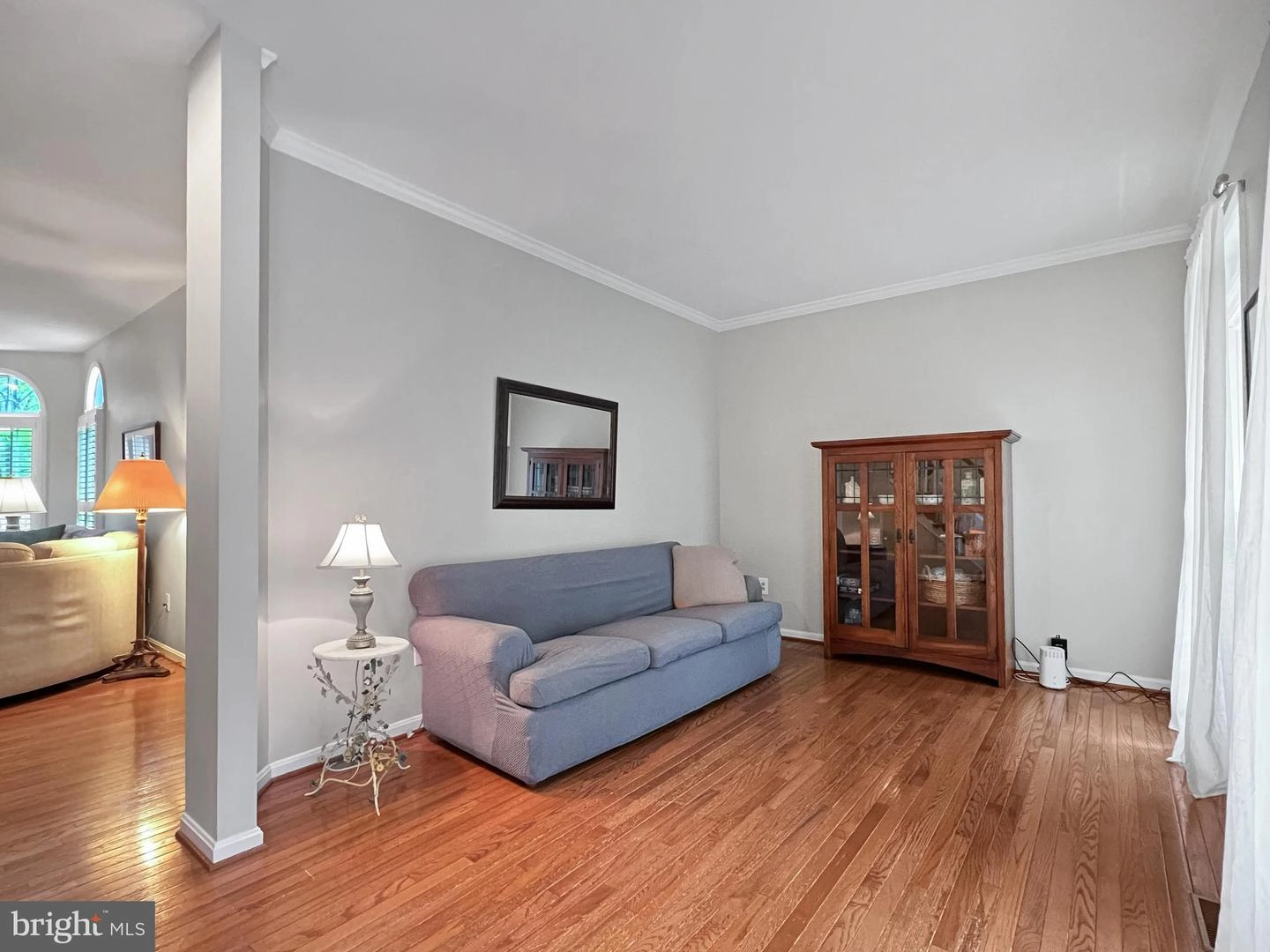 Living - 18210 Wickham Rd, Olney, MD 20832 photo 4 of 4