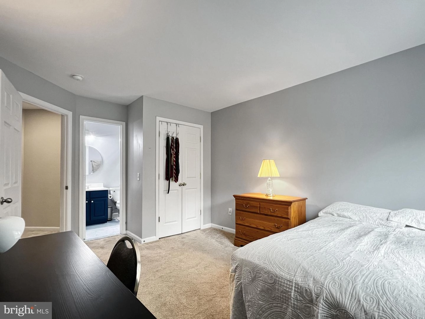 Bedroom - 18210 Wickham Rd, Olney, MD 20832 photo 6 of 9
