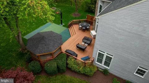 Exterior - 18210 Wickham Rd, Olney, MD 20832 photo 8 of 23