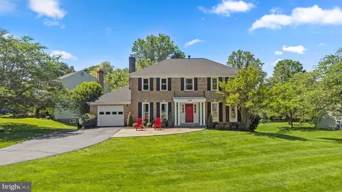16616 Cavalry Dr, Rockville, MD 20853