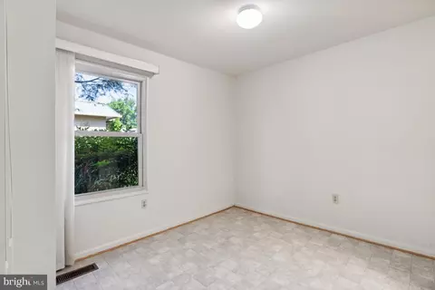 3642 Gleneagles Dr #10-2F, Silver Spring, MD 20906 photo 15