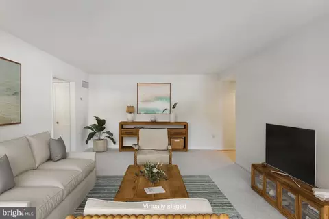 3642 Gleneagles Dr #10-2F, Silver Spring, MD 20906 photo 6