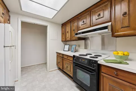 3642 Gleneagles Dr #10-2F, Silver Spring, MD 20906 photo 12