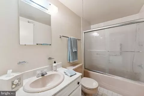 3642 Gleneagles Dr #10-2F, Silver Spring, MD 20906 photo 18