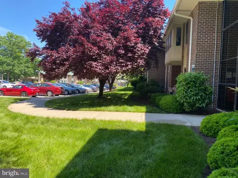 3642 Gleneagles Dr #10-2F, Silver Spring, MD 20906