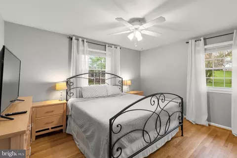 Bedroom - 4012 Briars Rd, Olney, MD 20832 photo 6 of 7