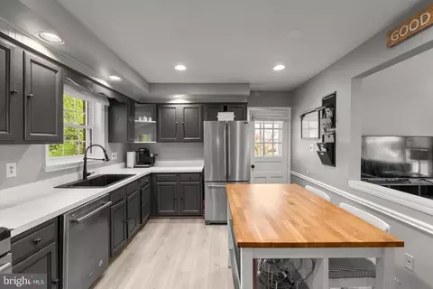Kitchen - 4012 Briars Rd, Olney, MD 20832 photo 3 of 3