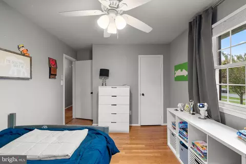 Bedroom - 4012 Briars Rd, Olney, MD 20832 photo 5 of 7