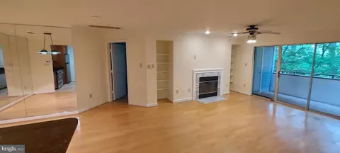 Living - 13601 Sir Thomas Way #2-C-32, Silver Spring, MD 20904 photo 3 of 4