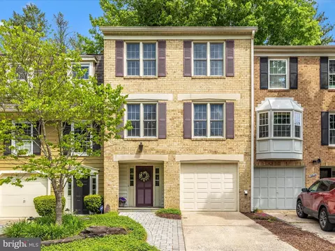 19812 Greenside Ter, Montgomery Village, MD 20886