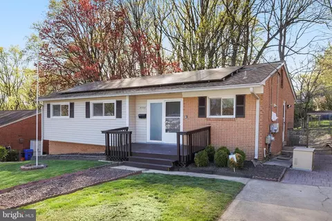 Exterior - 9750 Hedin Dr, Silver Spring, MD 20903 photo 10 of 11